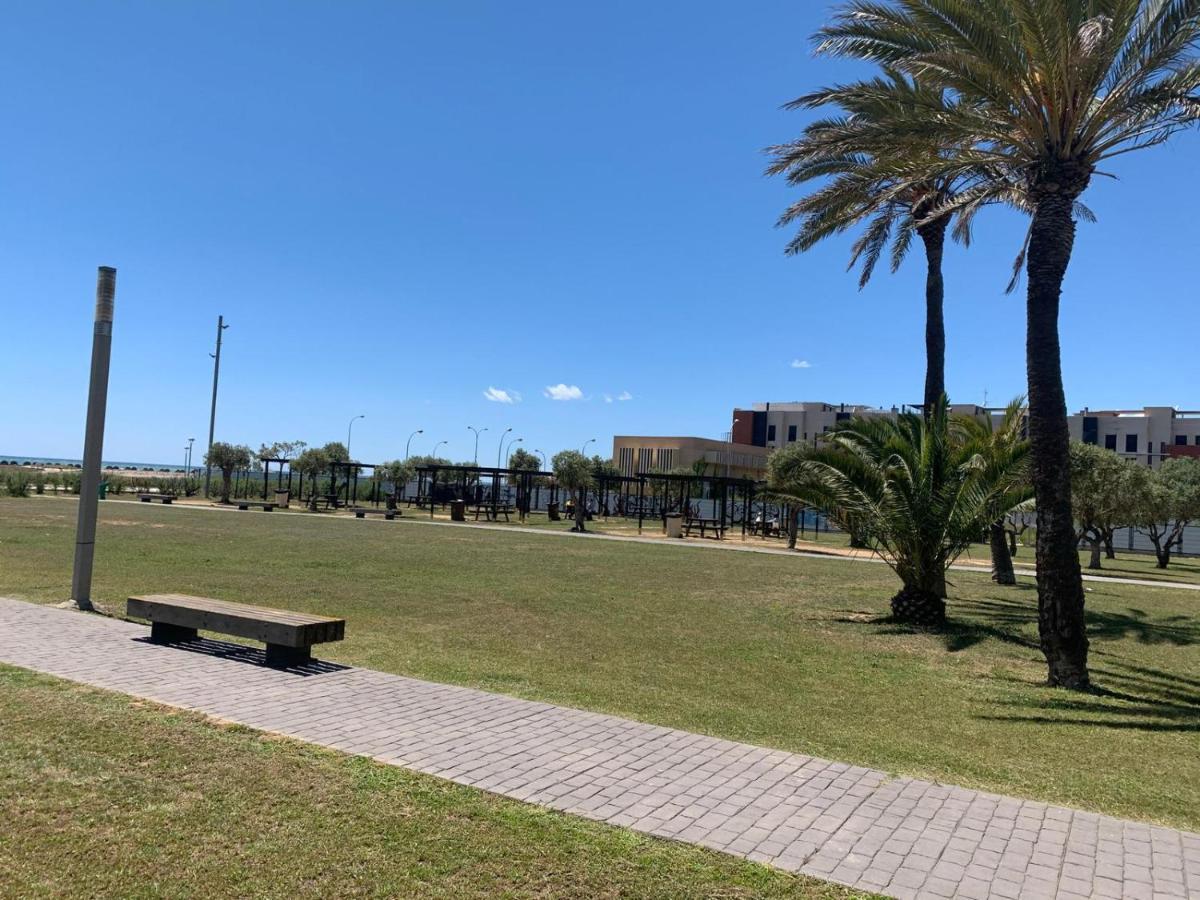 קובייס Apartamento Para 5 Personas Frente Al Mar Con Piscina Y Parking מראה חיצוני תמונה